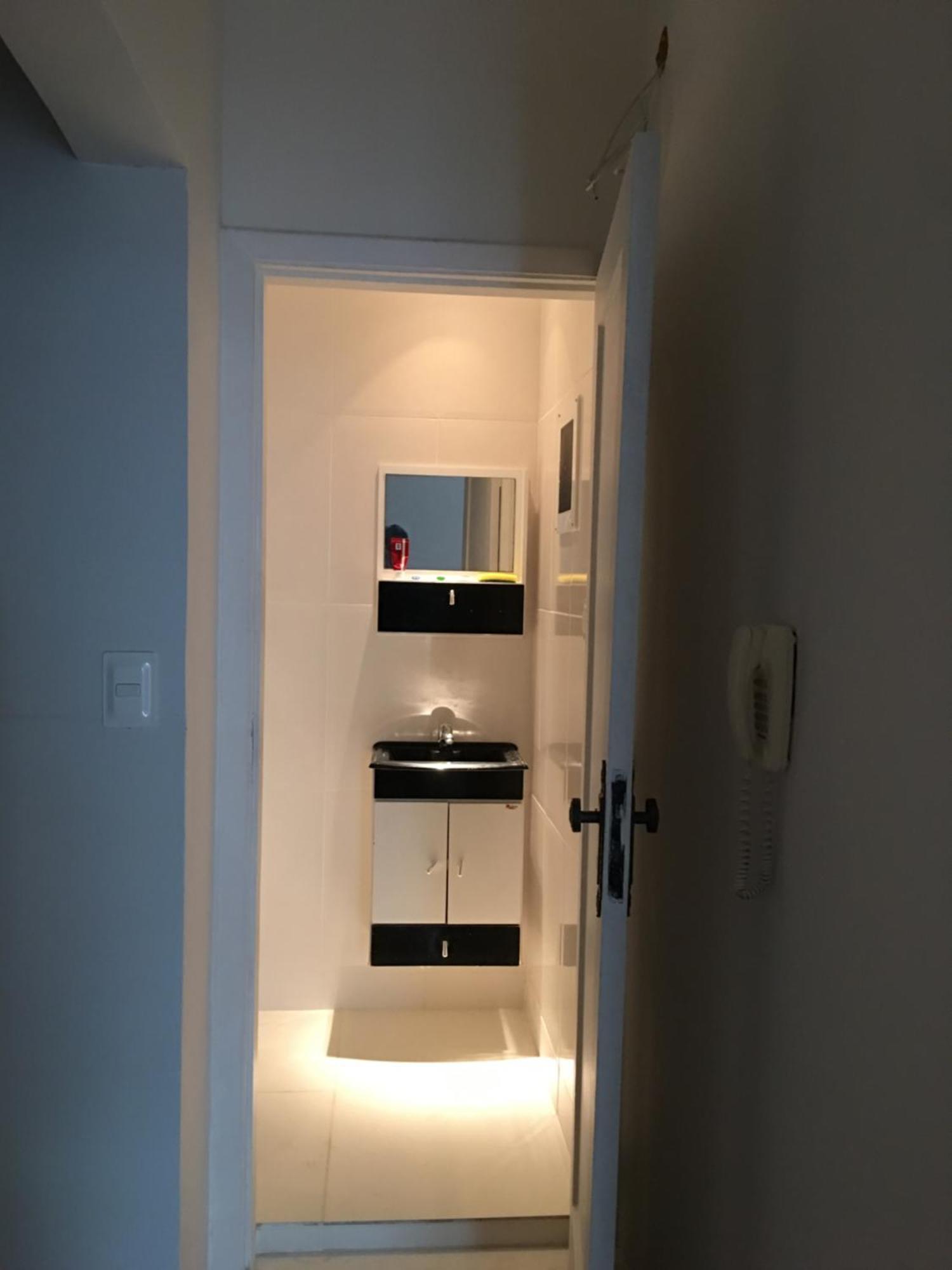 1 Block From Copacabana Beach, Whole Apt, Posto 4 Ρίο ντε Τζανέιρο Εξωτερικό φωτογραφία
